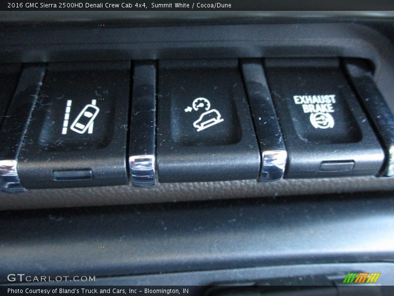 Summit White / Cocoa/Dune 2016 GMC Sierra 2500HD Denali Crew Cab 4x4