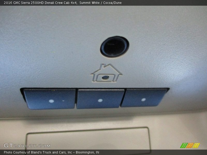 Summit White / Cocoa/Dune 2016 GMC Sierra 2500HD Denali Crew Cab 4x4