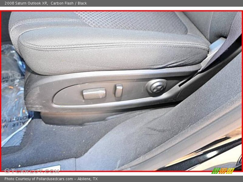 Carbon Flash / Black 2008 Saturn Outlook XR