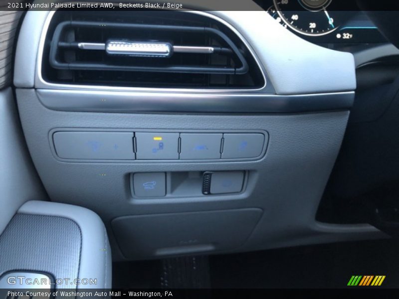 Becketts Black / Beige 2021 Hyundai Palisade Limited AWD