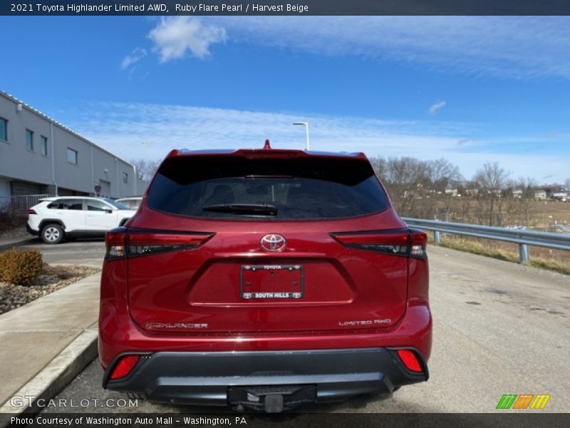 Ruby Flare Pearl / Harvest Beige 2021 Toyota Highlander Limited AWD