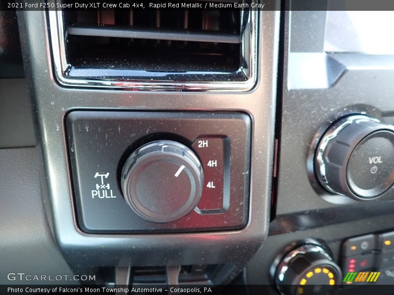 Rapid Red Metallic / Medium Earth Gray 2021 Ford F250 Super Duty XLT Crew Cab 4x4
