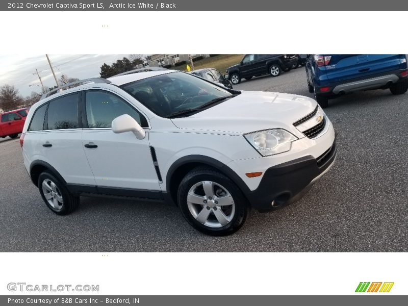 Arctic Ice White / Black 2012 Chevrolet Captiva Sport LS