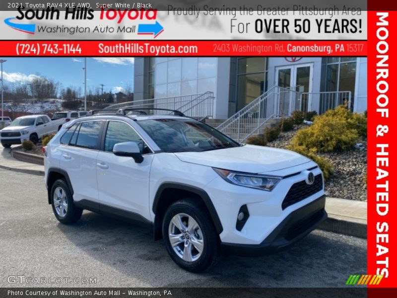 Super White / Black 2021 Toyota RAV4 XLE AWD