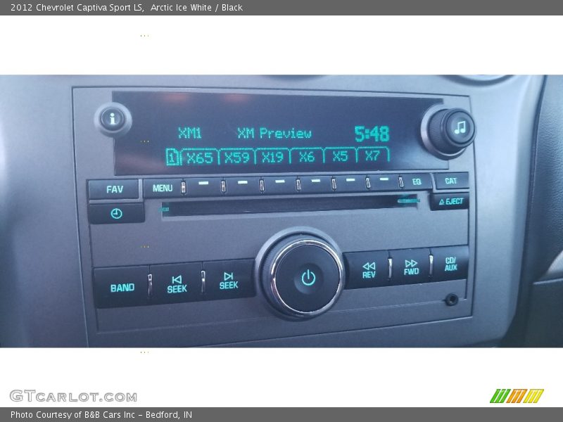 Arctic Ice White / Black 2012 Chevrolet Captiva Sport LS