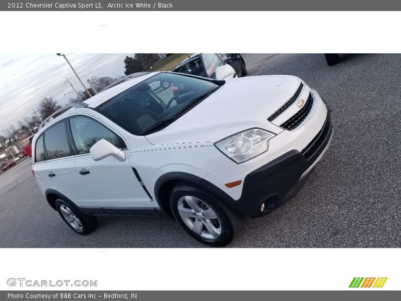 Arctic Ice White / Black 2012 Chevrolet Captiva Sport LS