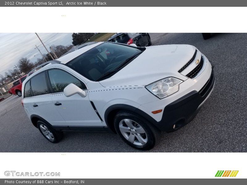 Arctic Ice White / Black 2012 Chevrolet Captiva Sport LS