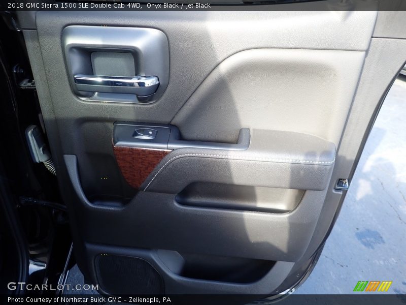 Onyx Black / Jet Black 2018 GMC Sierra 1500 SLE Double Cab 4WD