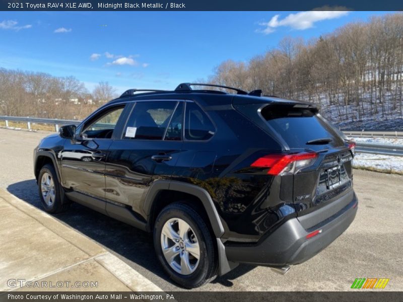 Midnight Black Metallic / Black 2021 Toyota RAV4 XLE AWD