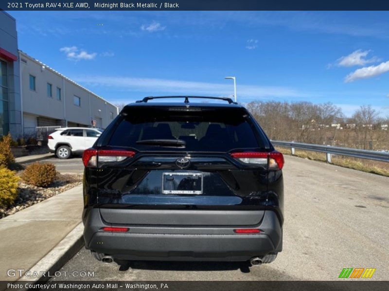 Midnight Black Metallic / Black 2021 Toyota RAV4 XLE AWD