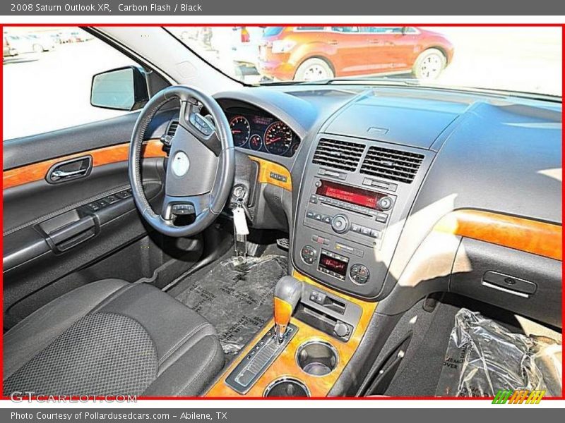 Carbon Flash / Black 2008 Saturn Outlook XR