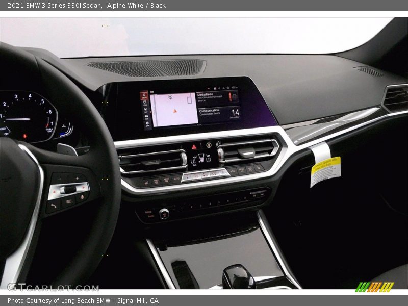 Alpine White / Black 2021 BMW 3 Series 330i Sedan