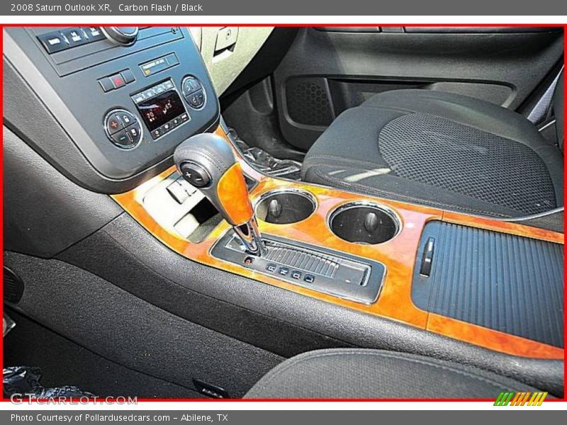Carbon Flash / Black 2008 Saturn Outlook XR