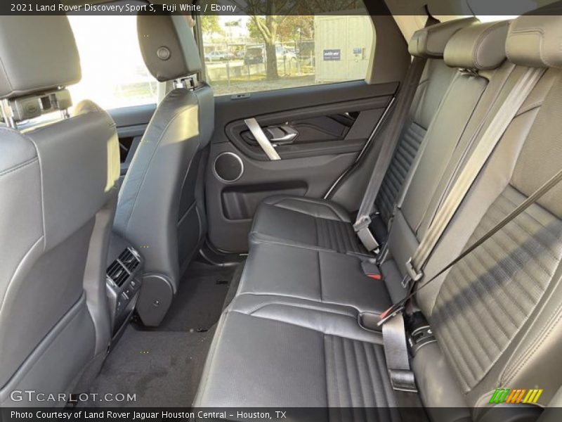 Fuji White / Ebony 2021 Land Rover Discovery Sport S