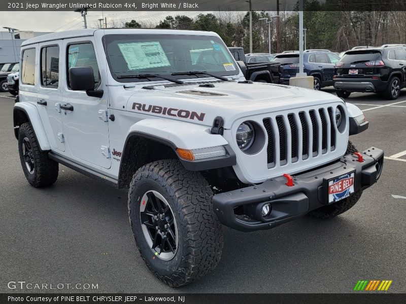 Bright White / Black 2021 Jeep Wrangler Unlimited Rubicon 4x4