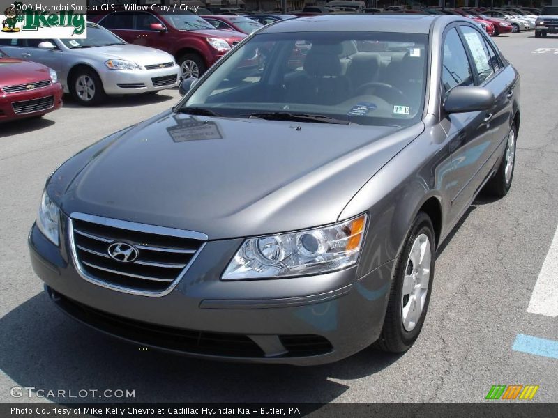 Willow Gray / Gray 2009 Hyundai Sonata GLS