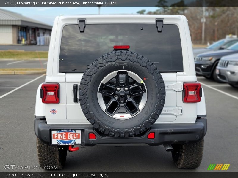 Bright White / Black 2021 Jeep Wrangler Unlimited Rubicon 4x4