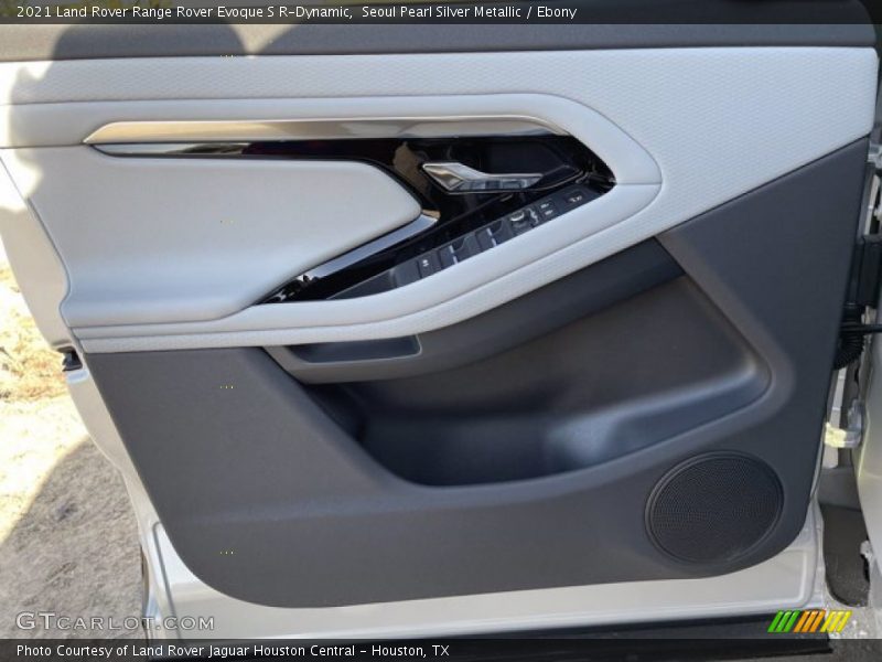 Seoul Pearl Silver Metallic / Ebony 2021 Land Rover Range Rover Evoque S R-Dynamic