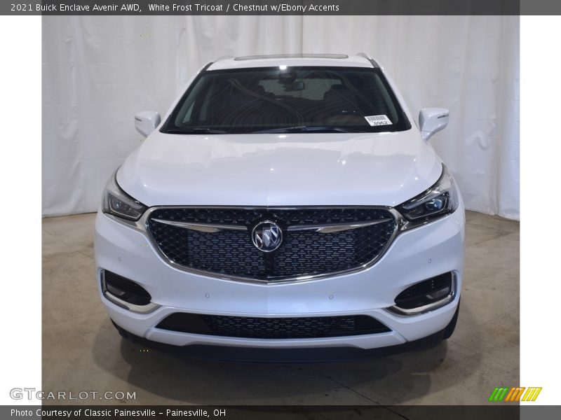 White Frost Tricoat / Chestnut w/Ebony Accents 2021 Buick Enclave Avenir AWD