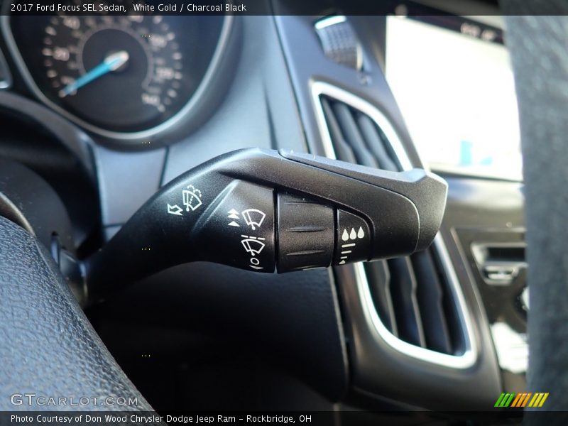 White Gold / Charcoal Black 2017 Ford Focus SEL Sedan
