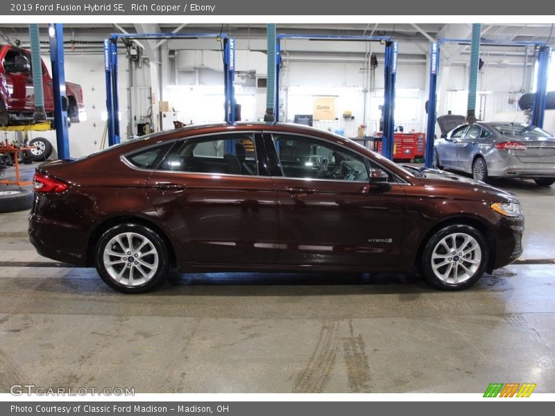  2019 Fusion Hybrid SE Rich Copper