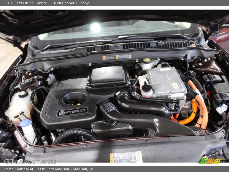  2019 Fusion Hybrid SE Engine - 2.0 Liter Atkinson-Cycle DOHC 16-Valve i-VCT 4 Cylinder Gasoline/Electric Hybrid