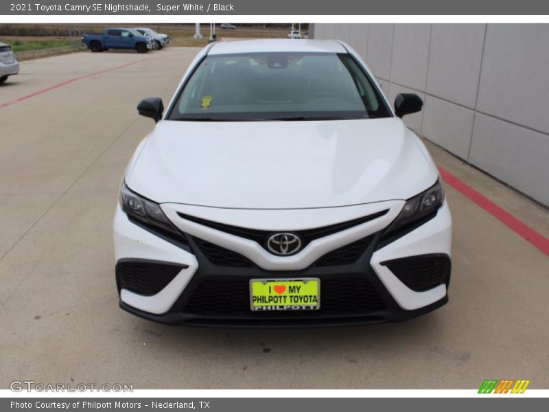 Super White / Black 2021 Toyota Camry SE Nightshade
