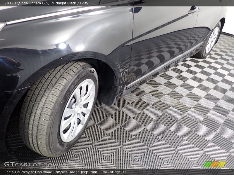 Midnight Black / Gray 2012 Hyundai Sonata GLS