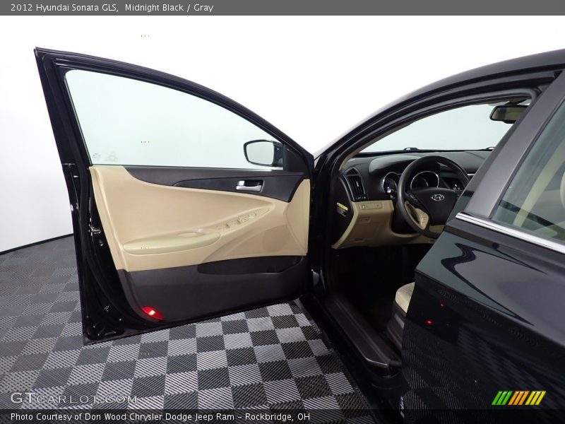 Midnight Black / Gray 2012 Hyundai Sonata GLS