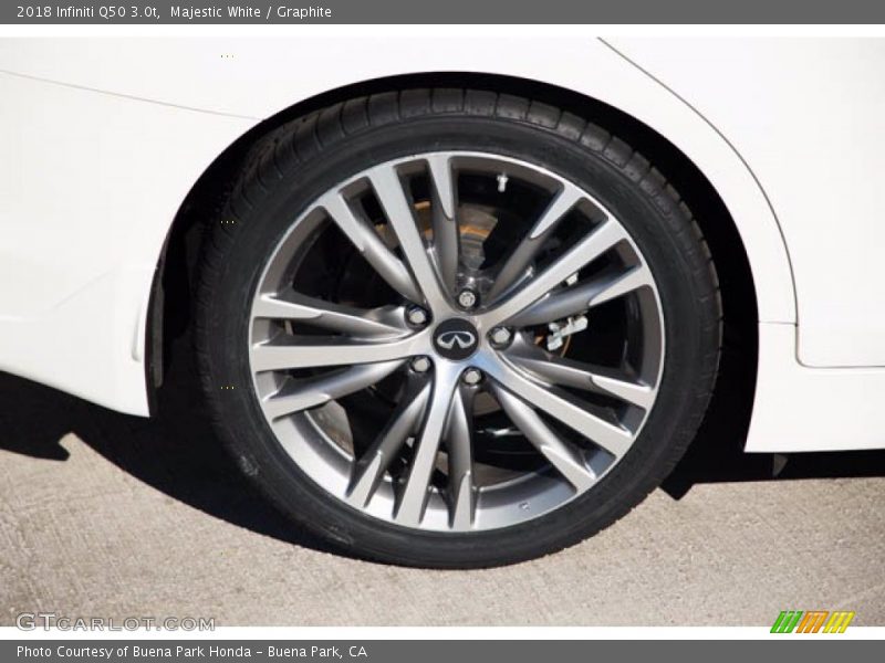 Majestic White / Graphite 2018 Infiniti Q50 3.0t