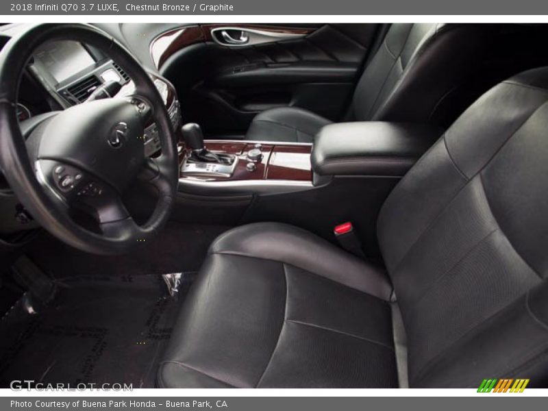 Chestnut Bronze / Graphite 2018 Infiniti Q70 3.7 LUXE