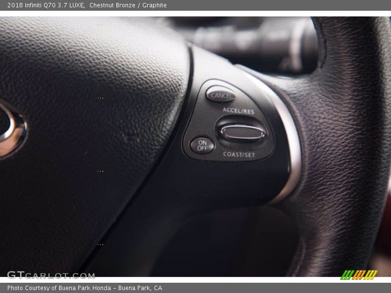  2018 Q70 3.7 LUXE Steering Wheel