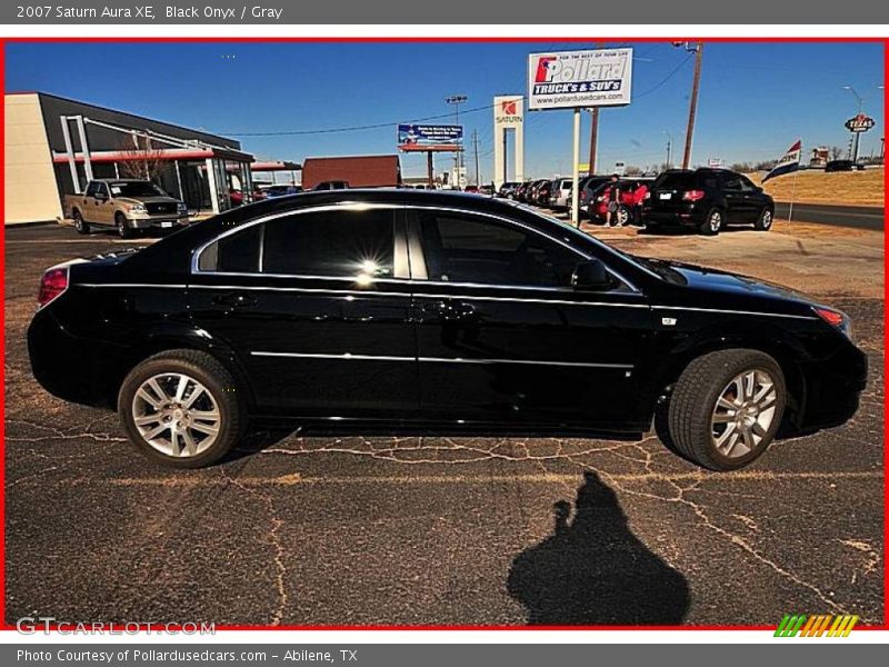 Black Onyx / Gray 2007 Saturn Aura XE