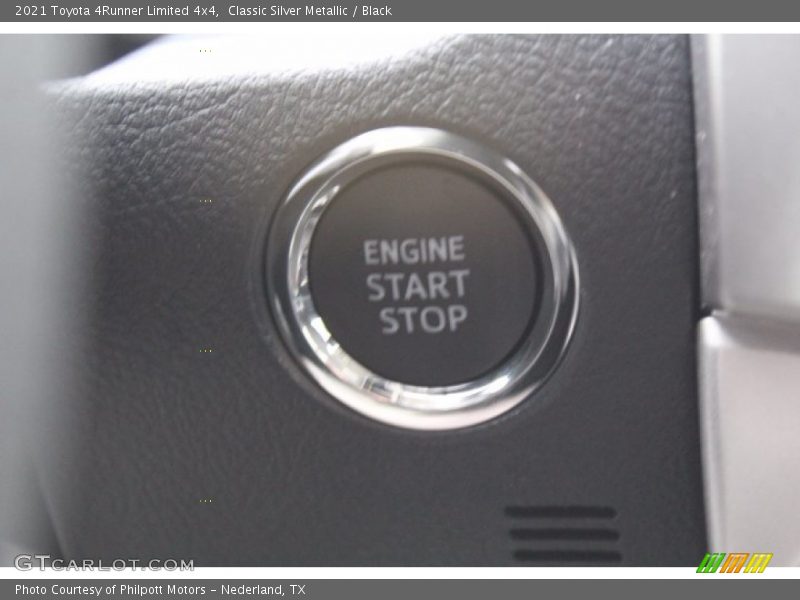 Classic Silver Metallic / Black 2021 Toyota 4Runner Limited 4x4