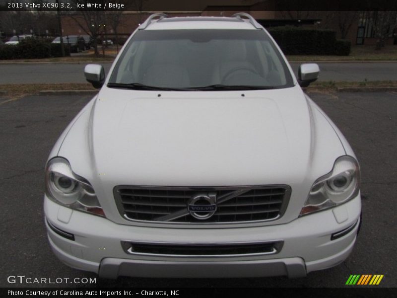 Ice White / Beige 2013 Volvo XC90 3.2