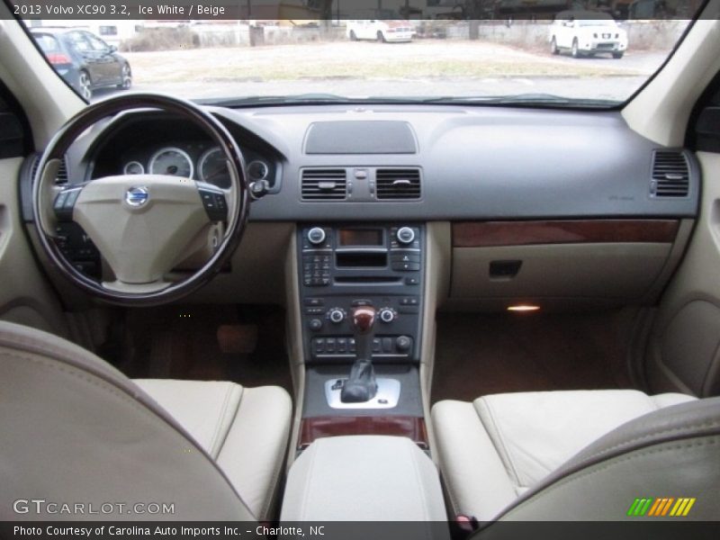 Ice White / Beige 2013 Volvo XC90 3.2