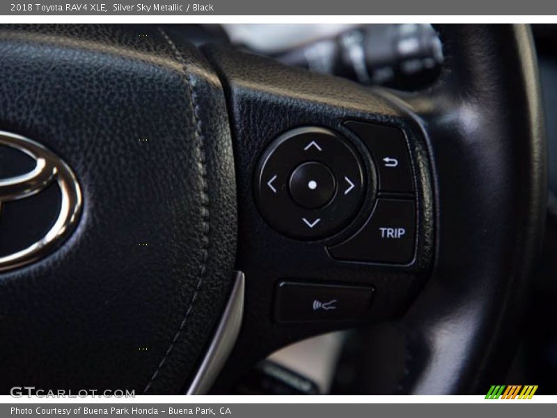 Silver Sky Metallic / Black 2018 Toyota RAV4 XLE