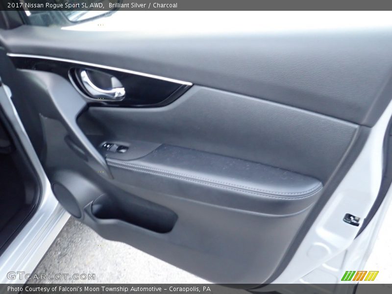 Brilliant Silver / Charcoal 2017 Nissan Rogue Sport SL AWD