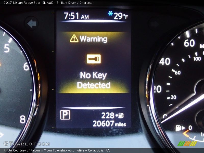 Brilliant Silver / Charcoal 2017 Nissan Rogue Sport SL AWD