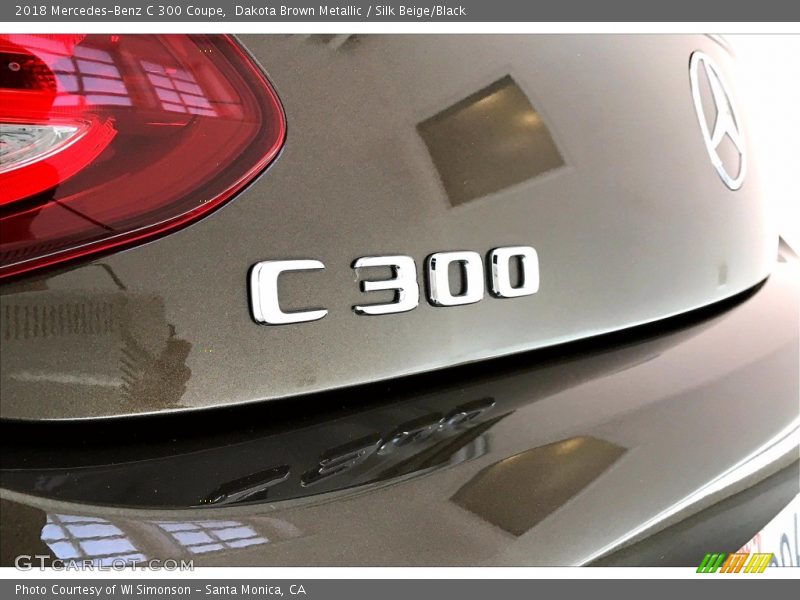 Dakota Brown Metallic / Silk Beige/Black 2018 Mercedes-Benz C 300 Coupe