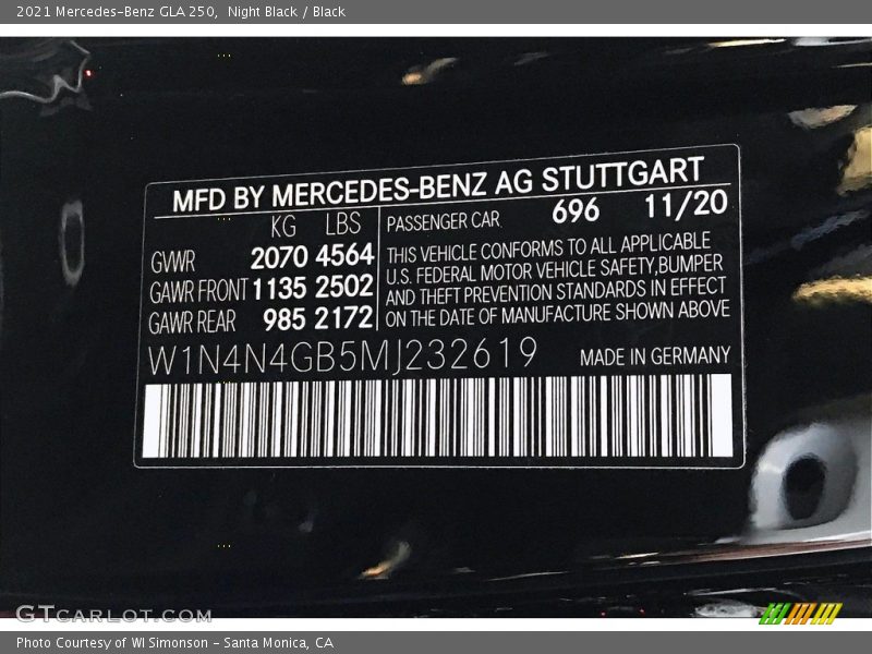 Night Black / Black 2021 Mercedes-Benz GLA 250