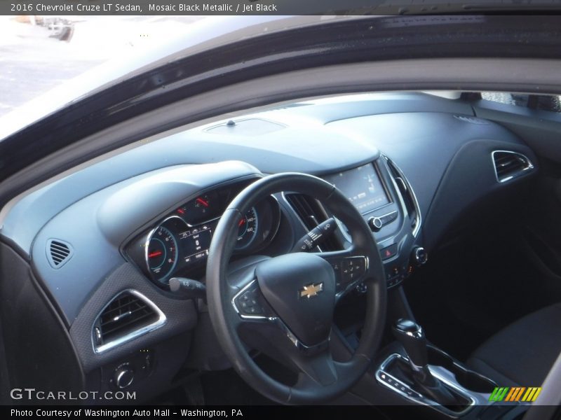 Mosaic Black Metallic / Jet Black 2016 Chevrolet Cruze LT Sedan