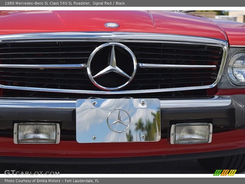 Signal Red / Black 1989 Mercedes-Benz SL Class 560 SL Roadster