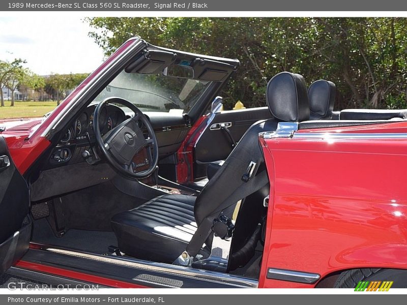 Signal Red / Black 1989 Mercedes-Benz SL Class 560 SL Roadster