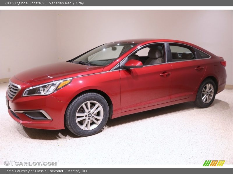 Venetian Red / Gray 2016 Hyundai Sonata SE