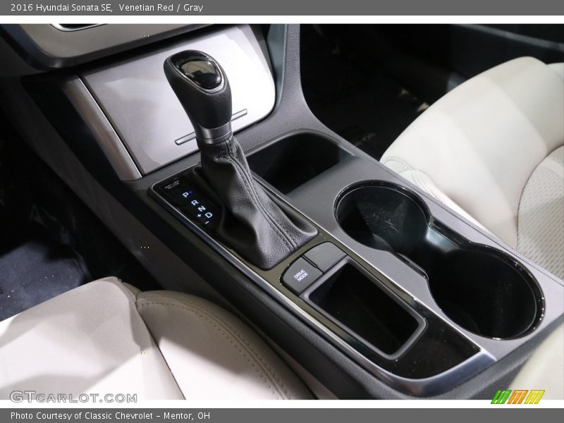 Venetian Red / Gray 2016 Hyundai Sonata SE