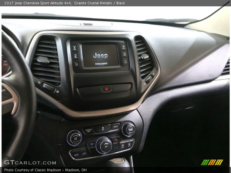 Granite Crystal Metallic / Black 2017 Jeep Cherokee Sport Altitude 4x4