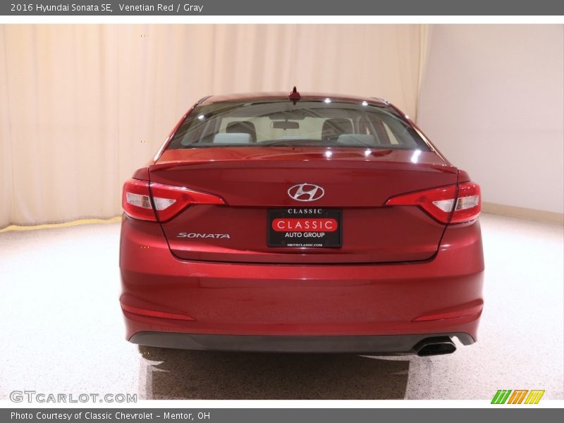 Venetian Red / Gray 2016 Hyundai Sonata SE