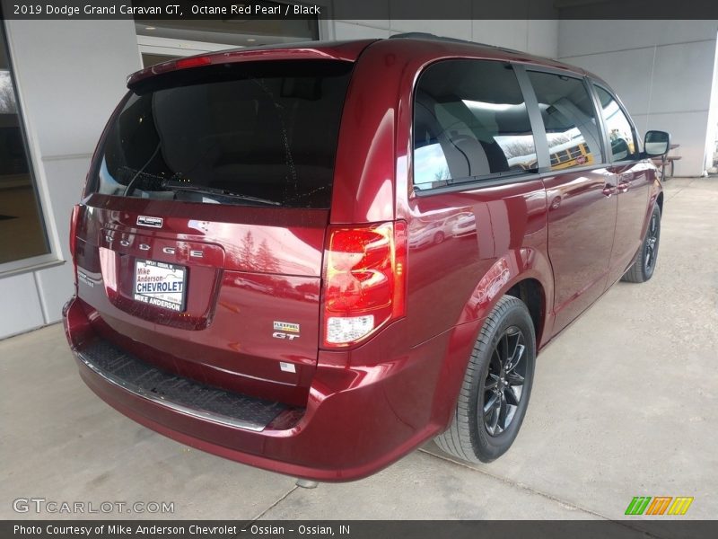 Octane Red Pearl / Black 2019 Dodge Grand Caravan GT