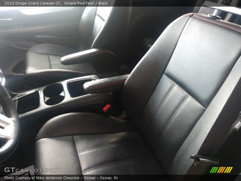 Octane Red Pearl / Black 2019 Dodge Grand Caravan GT